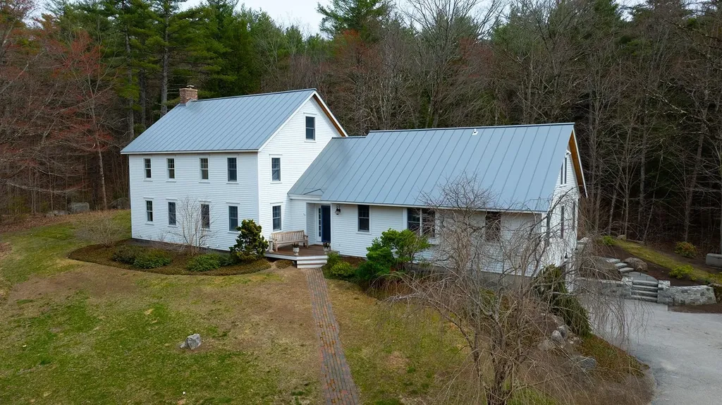 128 Patch Road Hopkinton NH 03229