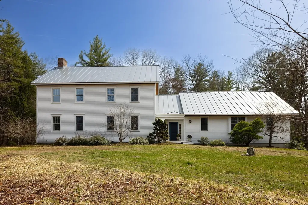 128 Patch Road Hopkinton NH 03229