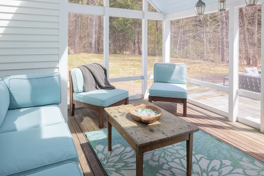 128 Patch Road Hopkinton NH 03229