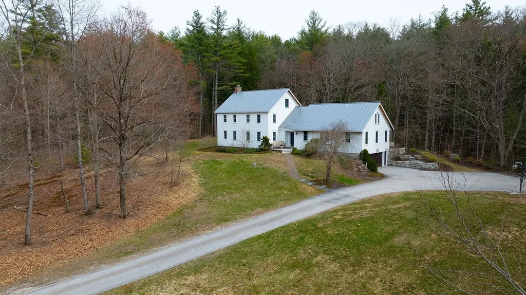 128 Patch Road Hopkinton NH 03229