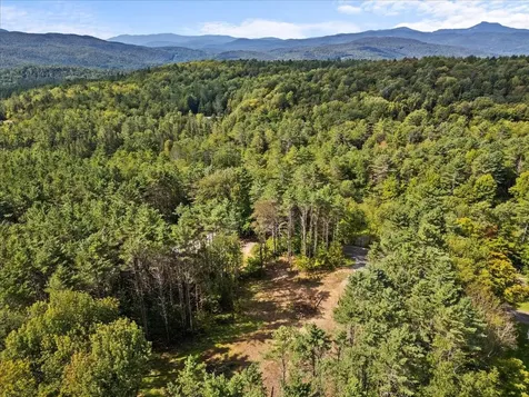 422 Center Road Middlesex VT 05602