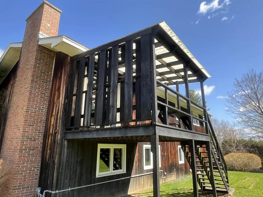 118 Country Club East Drive South Burlington VT 05403