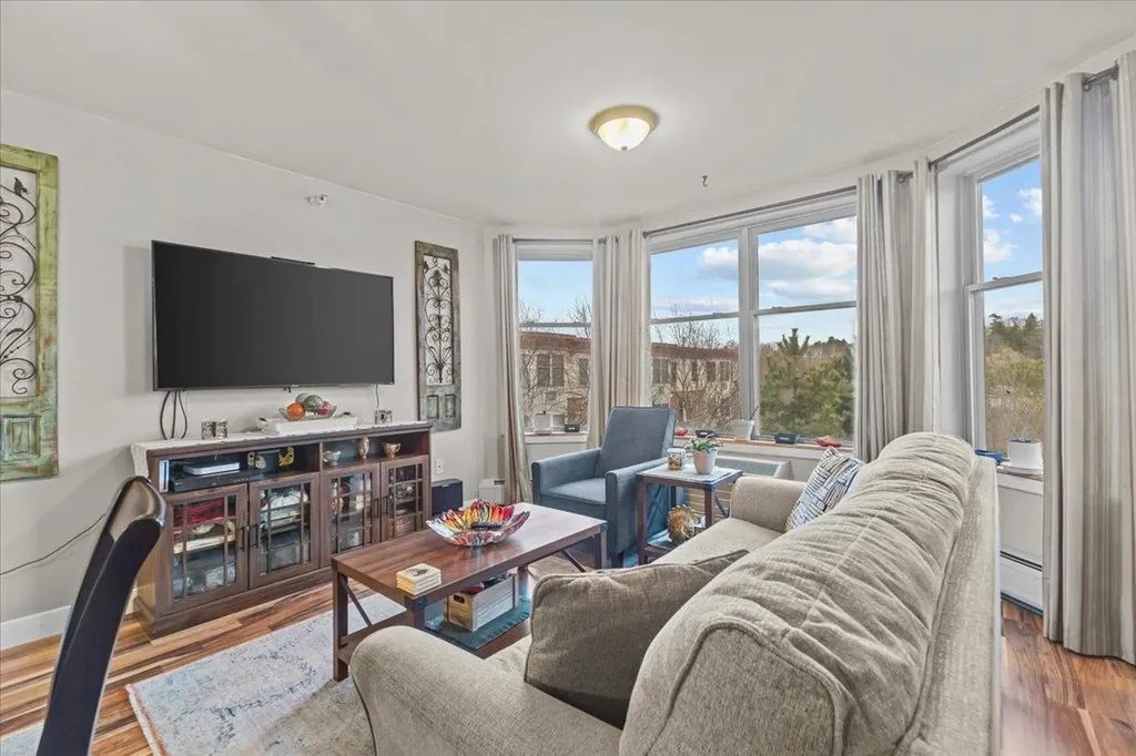 409 Farrell Street South Burlington VT 05403