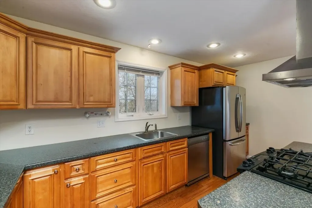 308 Shore Drive Salem NH 03079