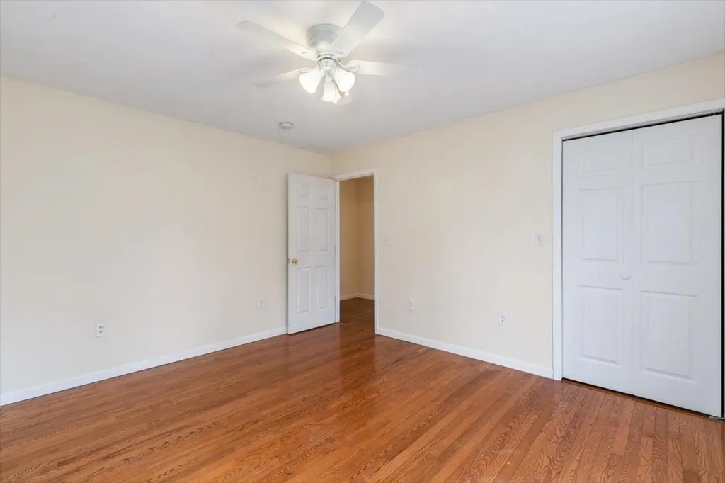 308 Shore Drive Salem NH 03079