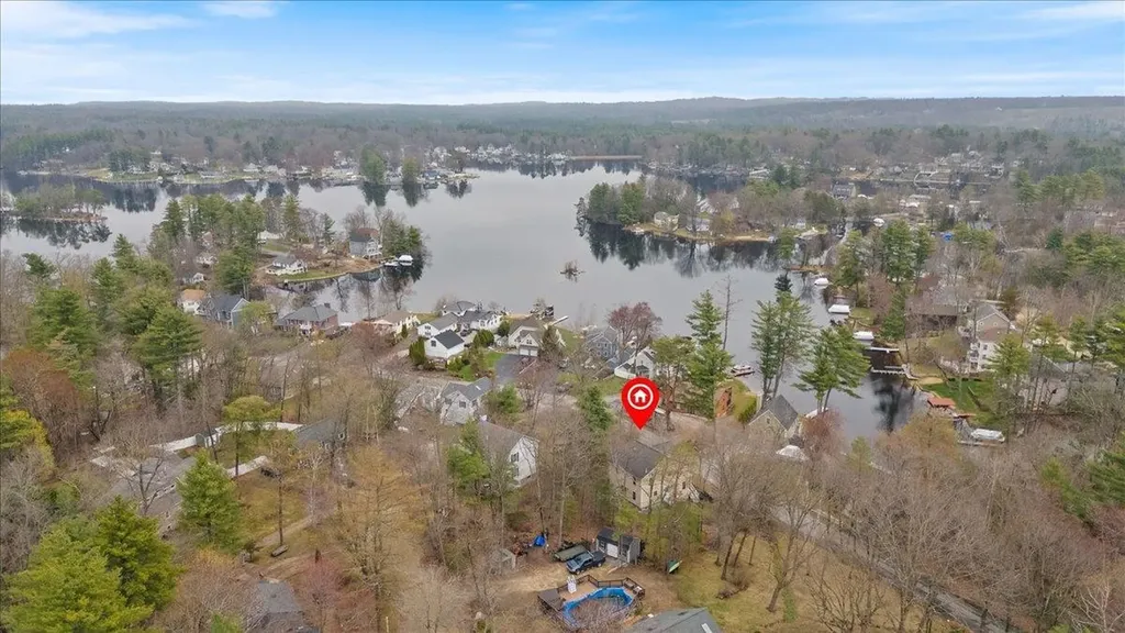 308 Shore Drive Salem NH 03079