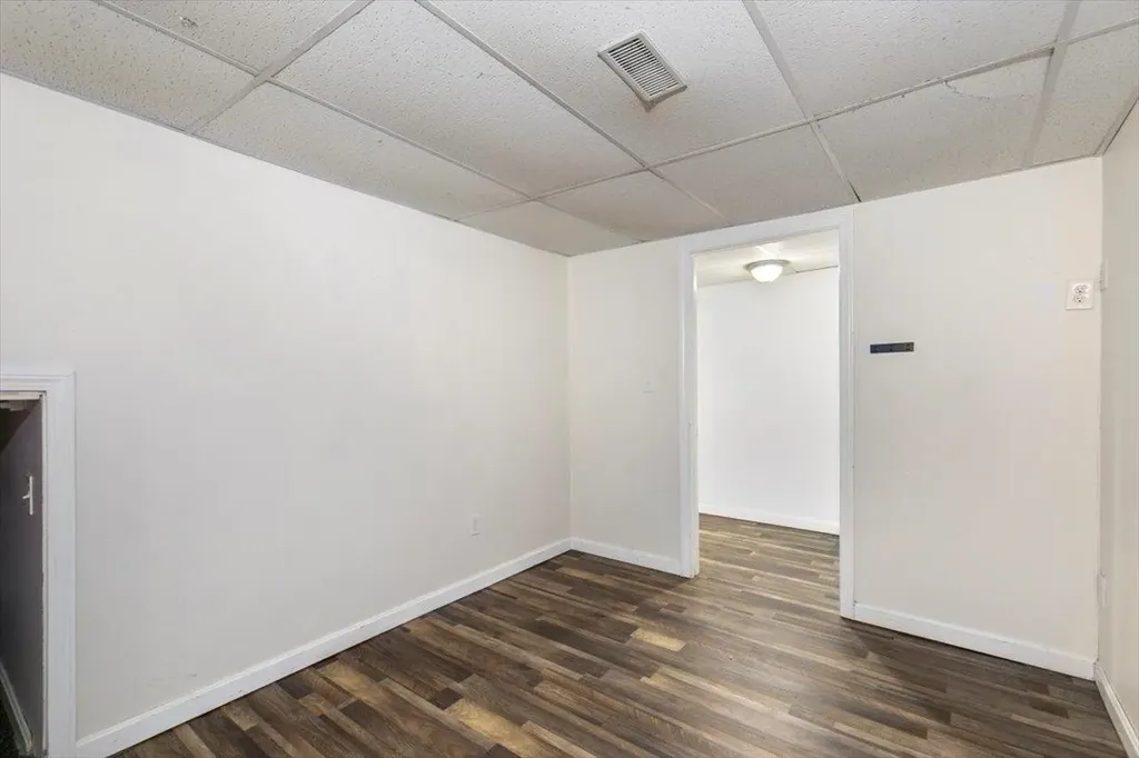 308 Shore Drive Salem NH 03079