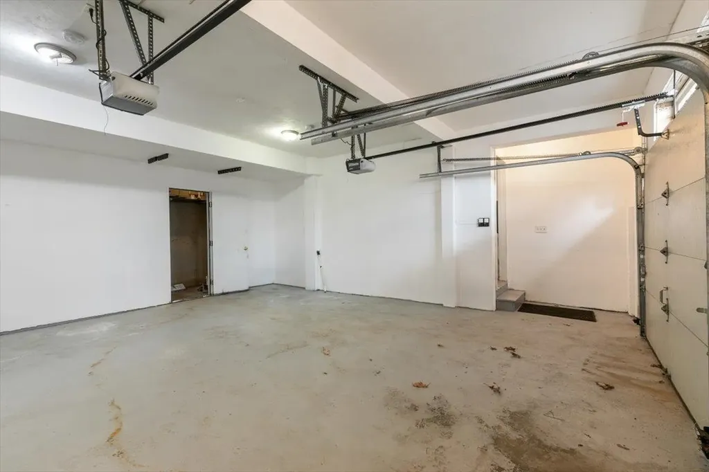 308 Shore Drive Salem NH 03079