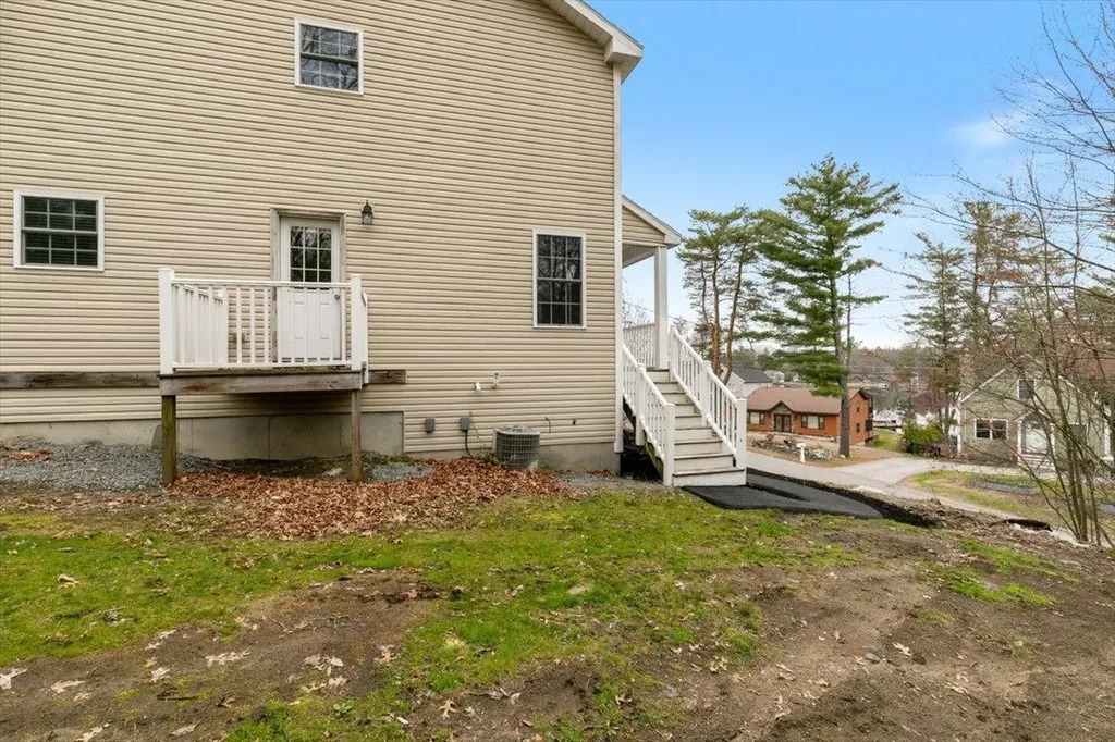 308 Shore Drive Salem NH 03079