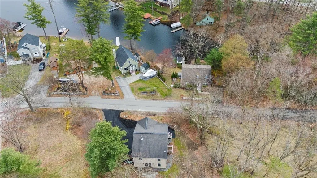 308 Shore Drive Salem NH 03079