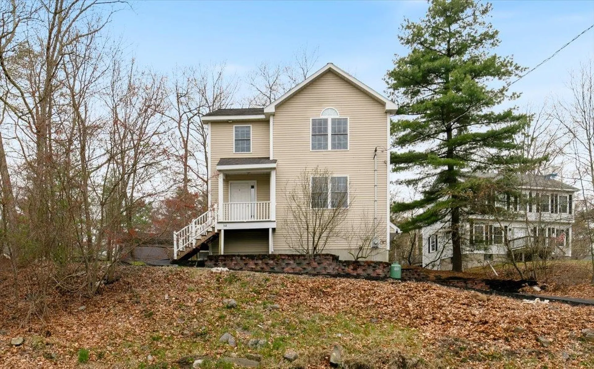 308 Shore Drive Salem NH 03079