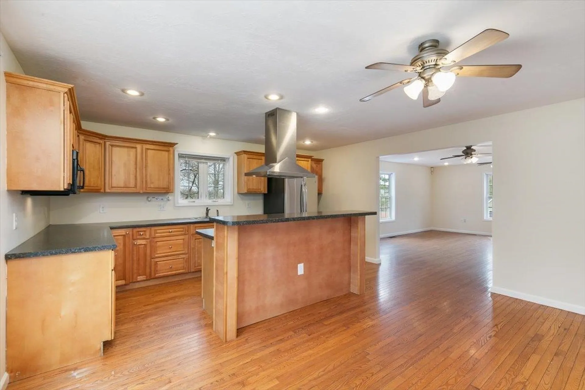 308 Shore Drive Salem NH 03079