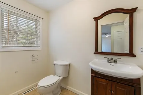 308 Shore Drive Salem NH 03079