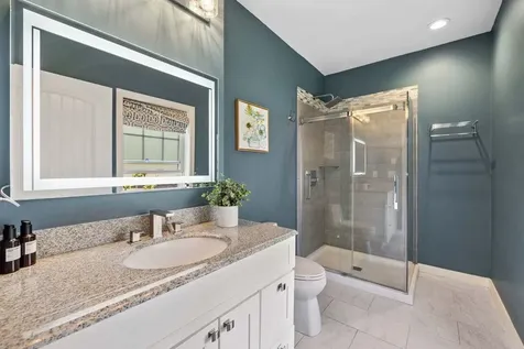 131 Court Street Exeter NH 03833