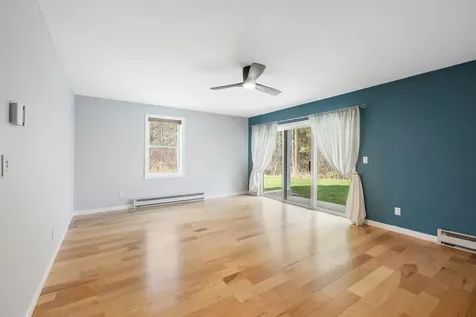 131 Court Street Exeter NH 03833