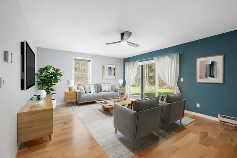 131 Court Street Exeter NH 03833