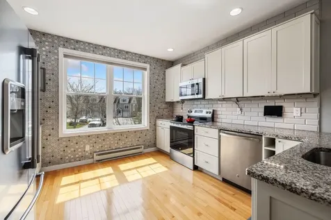 131 Court Street Exeter NH 03833