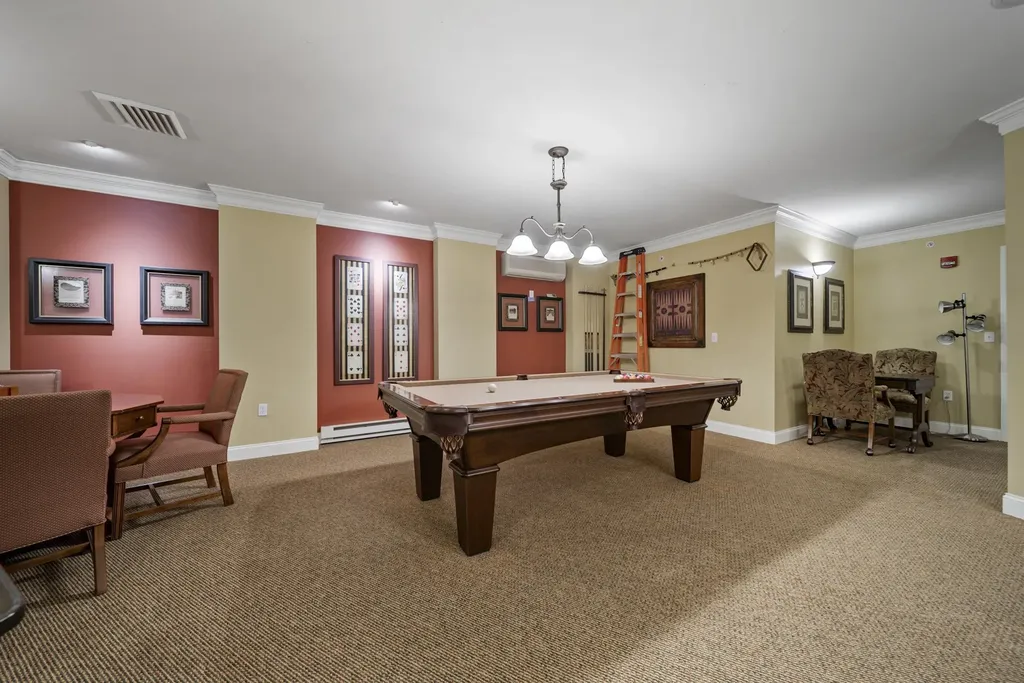65 Hawthorne Drive Bedford NH 03110