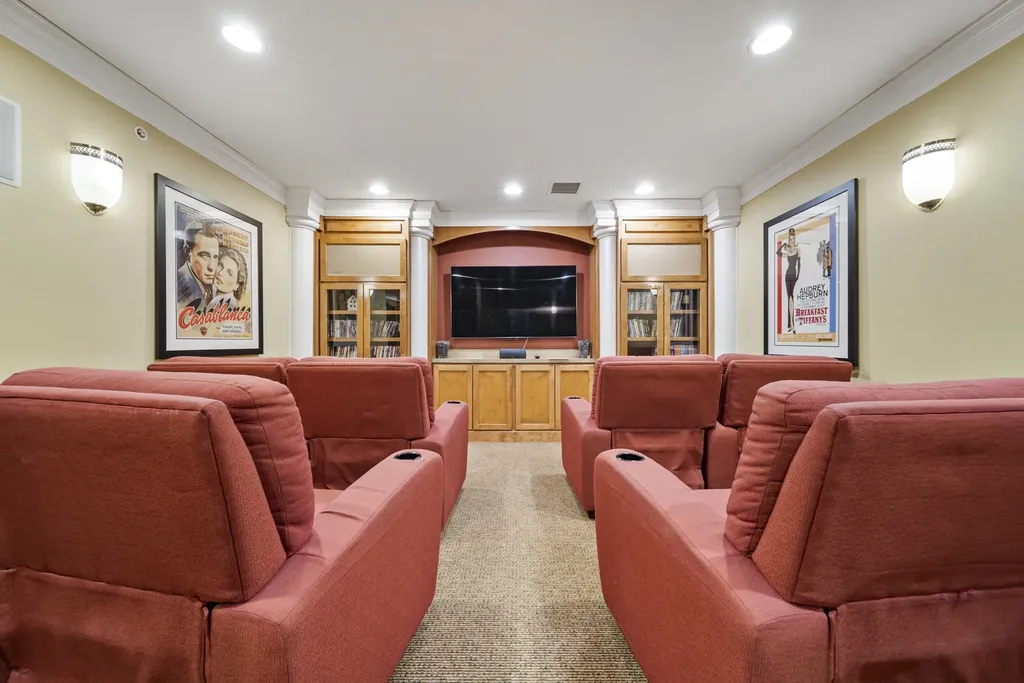 65 Hawthorne Drive Bedford NH 03110