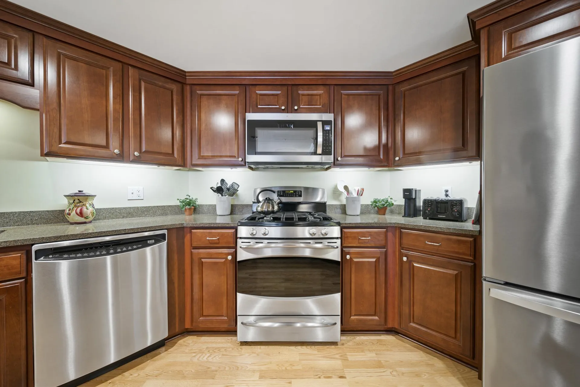 65 Hawthorne Drive Bedford NH 03110