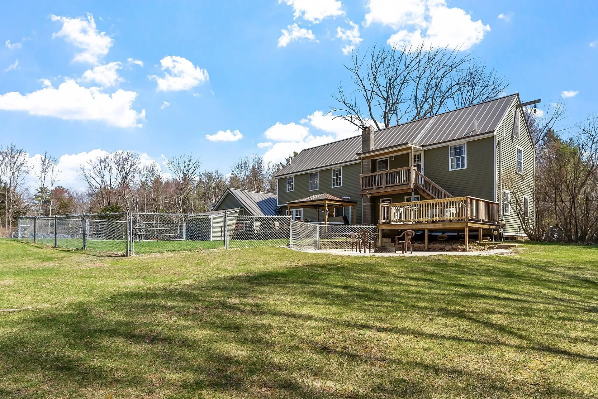 71 Mountain Road Deerfield NH 03037