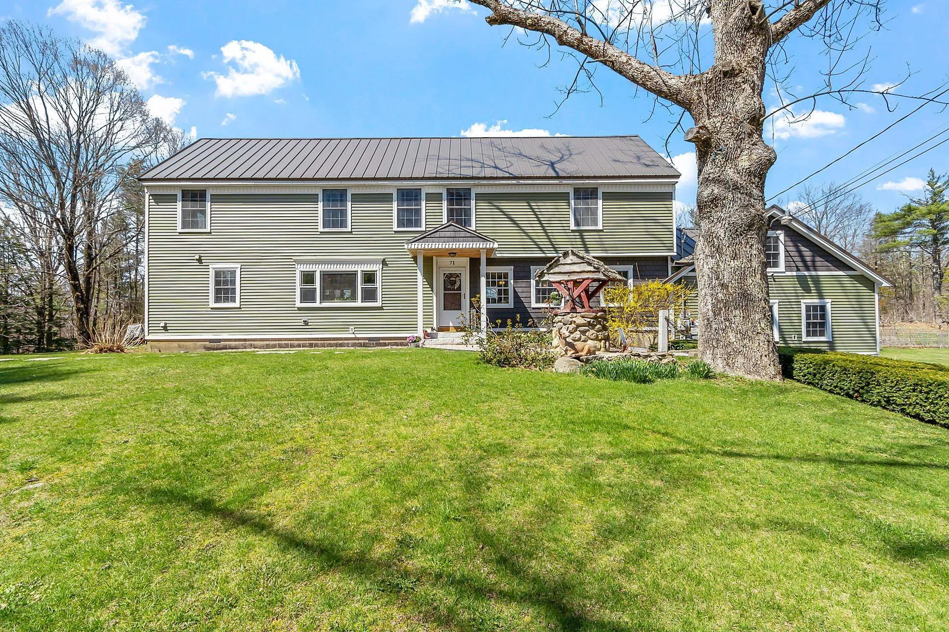 71 Mountain Road Deerfield NH 03037