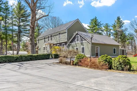 71 Mountain Road Deerfield NH 03037