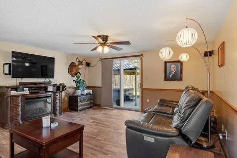 71 Mountain Road Deerfield NH 03037