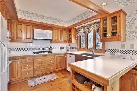 200 Peregine Road Plymouth VT 05056