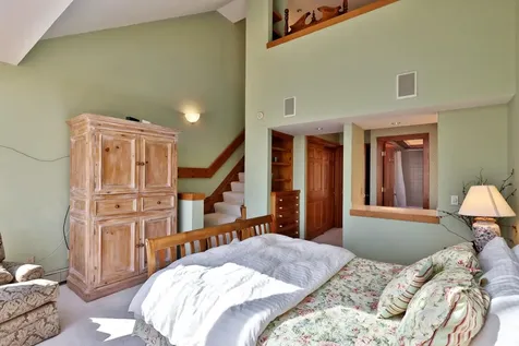 200 Peregine Road Plymouth VT 05056