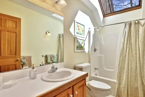 200 Peregine Road Plymouth VT 05056