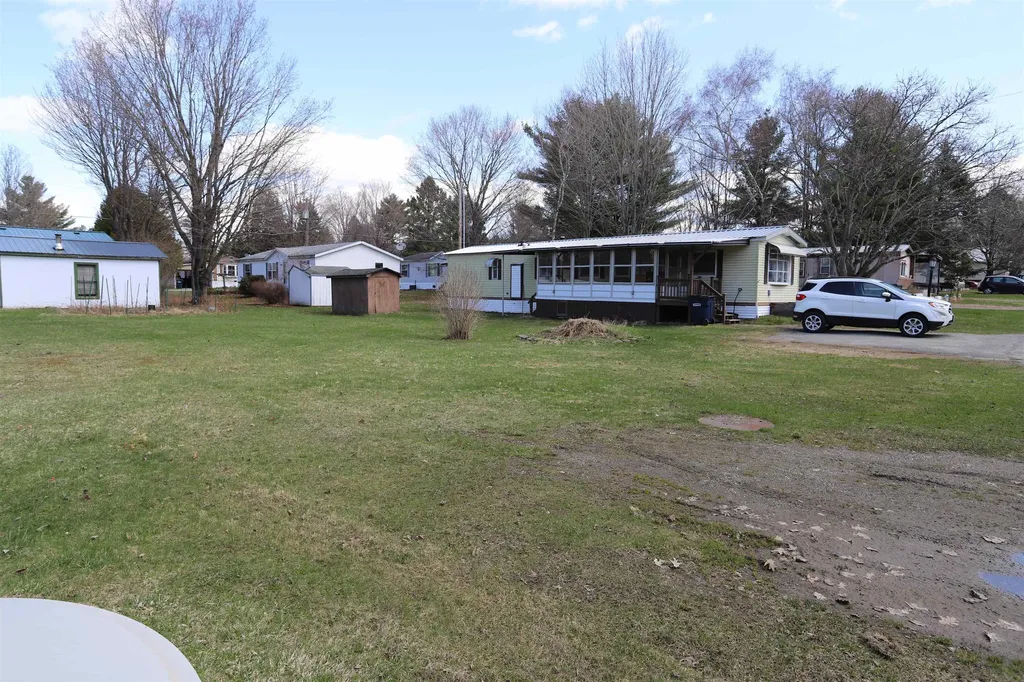 2477 Us Route 5 Derby VT 05829