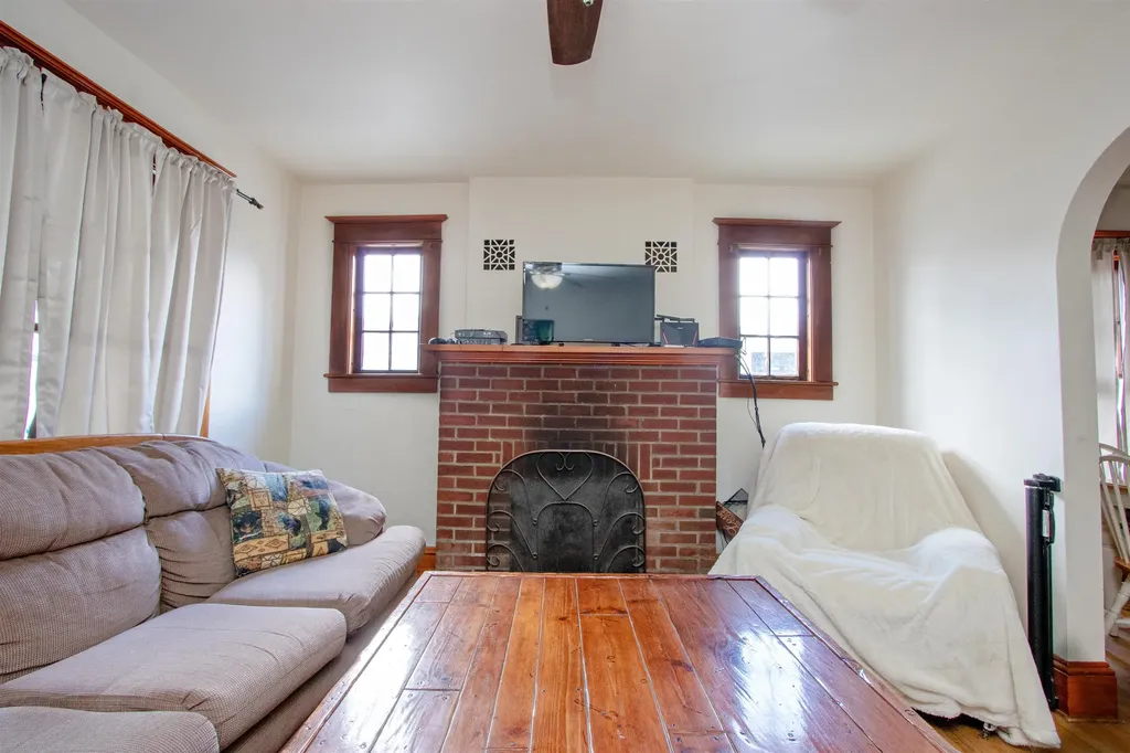 16 Dodge Avenue Barre Town VT 05654