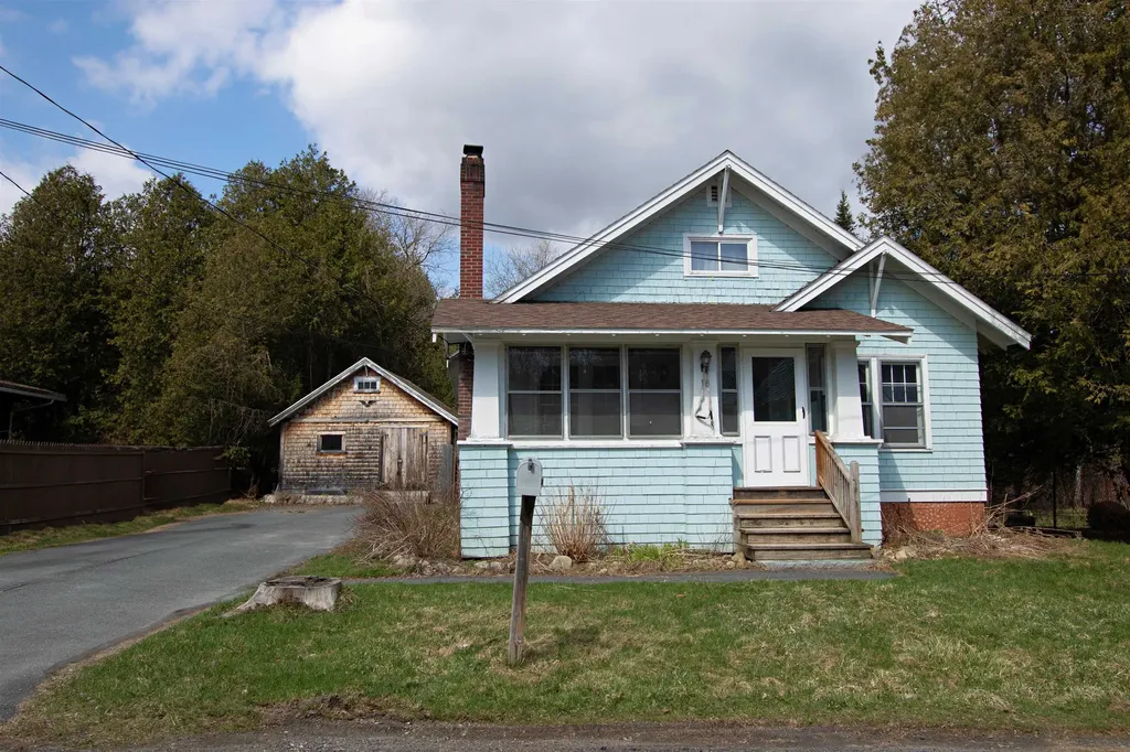 16 Dodge Avenue Barre Town VT 05654