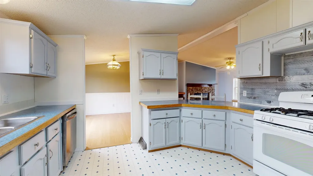 2745 Mountain View Road Williston VT 05495