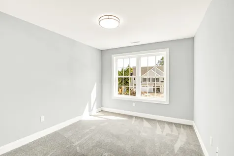 11-2 Porch Light Drive Dover NH 03820