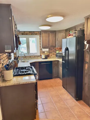 38 Pollard Road Goffstown NH 03045