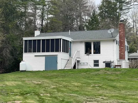 38 Pollard Road Goffstown NH 03045