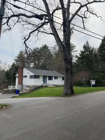 38 Pollard Road Goffstown NH 03045