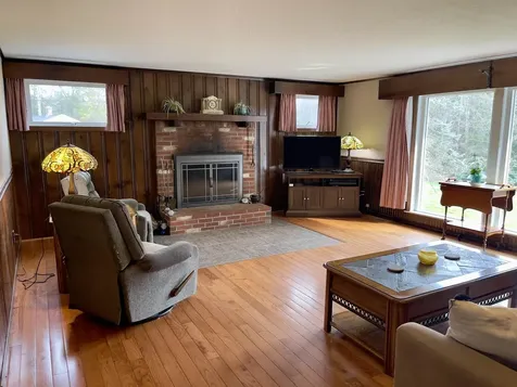38 Pollard Road Goffstown NH 03045