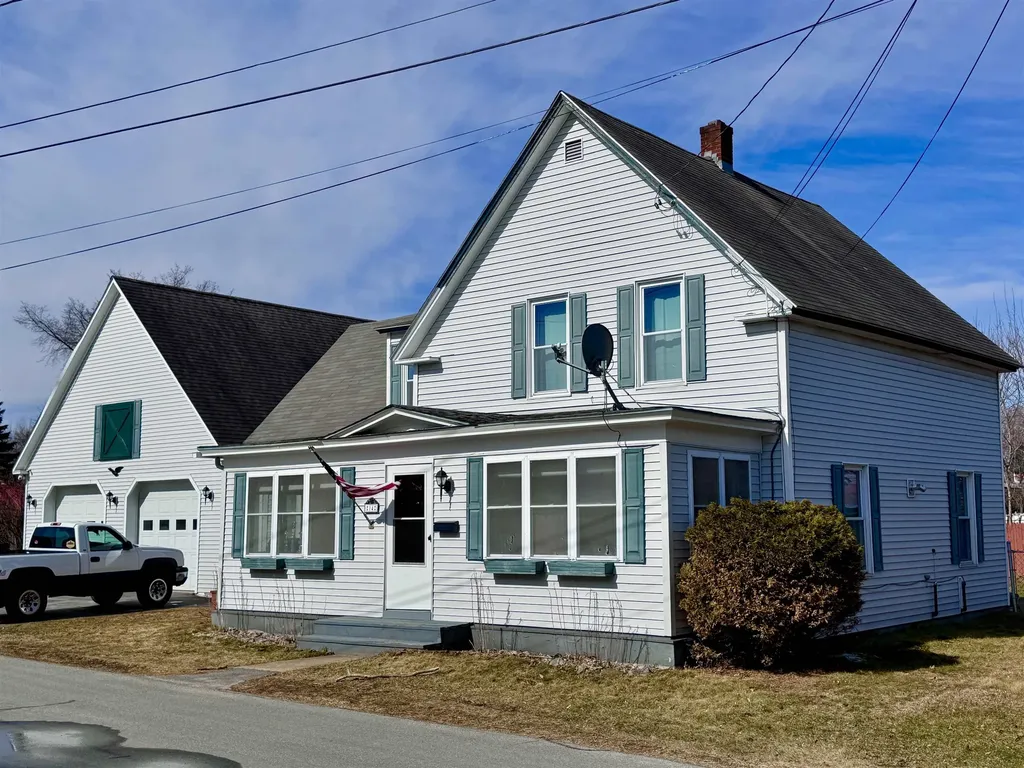 14 Summer Street Northumberland NH 03582