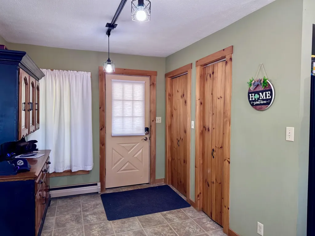 14 Summer Street Northumberland NH 03582