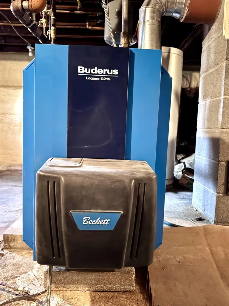 14 Summer Street Northumberland NH 03582