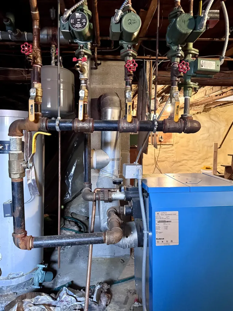 14 Summer Street Northumberland NH 03582