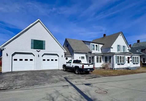 14 Summer Street Northumberland NH 03582