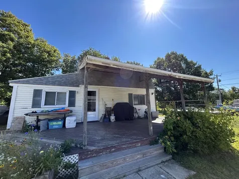 269 South Road Kensington NH 03833