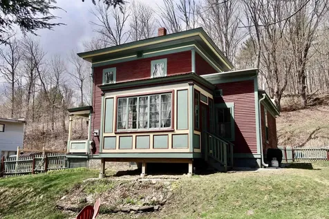 128 High Street Williamstown VT 05679