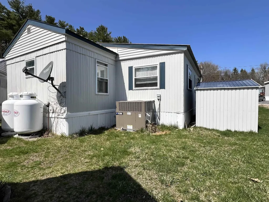 20 First Street Exeter NH 03833