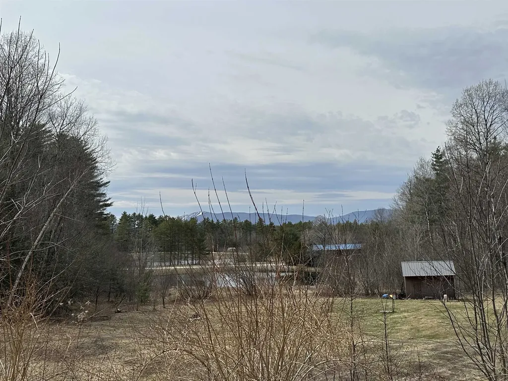 5 Snow Drift Lane Londonderry VT 05148