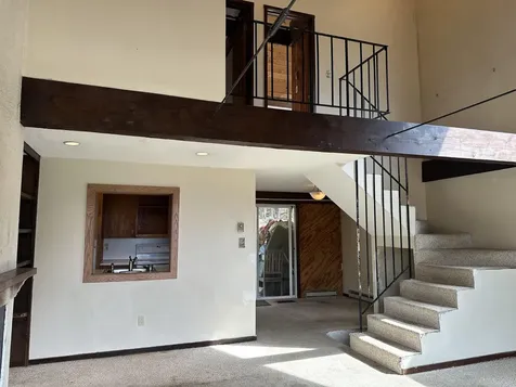 5 Snow Drift Lane Londonderry VT 05148